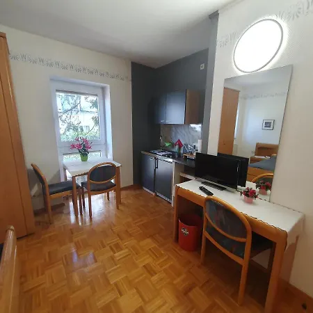 Abm Haus Apartment *